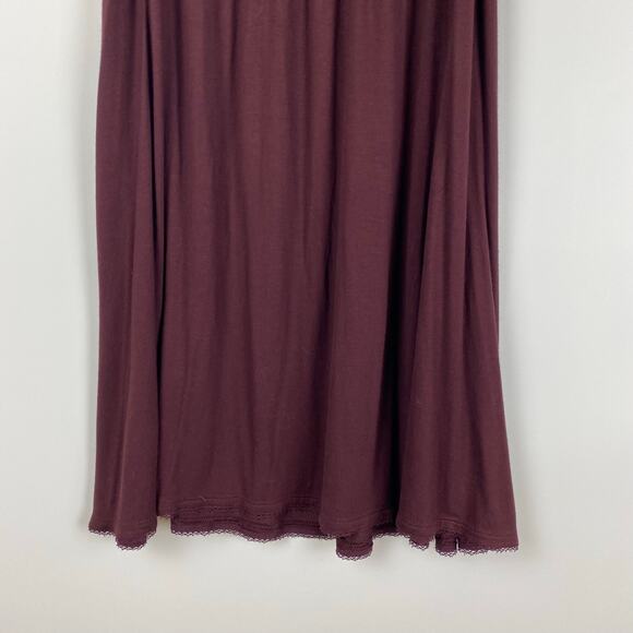 American Eagle Sleeveless Burgundy Mock Neck Mini Dress Lace Womens Size Medium - Picture 5 of 11